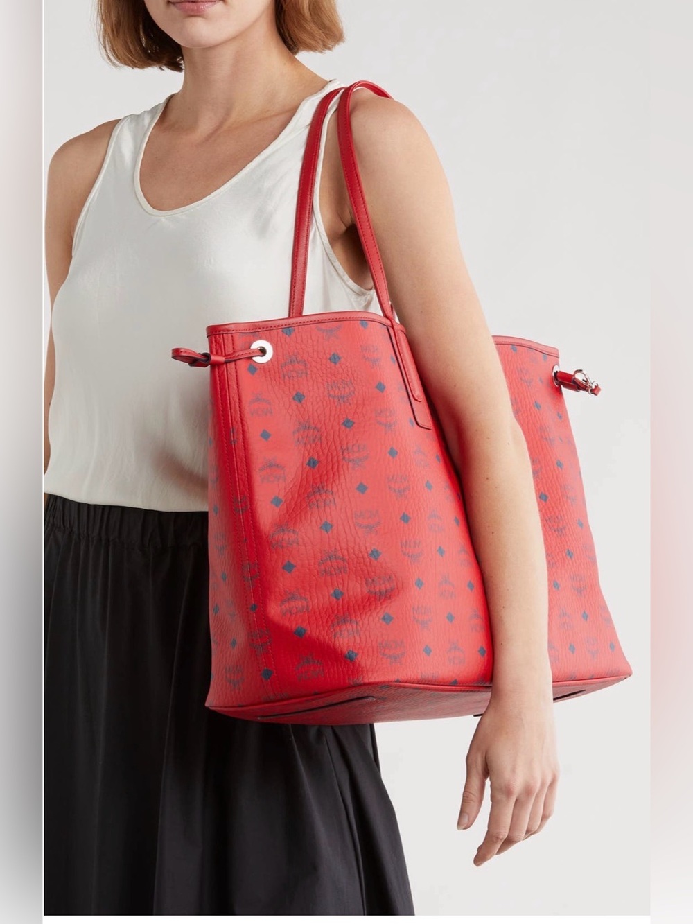 MCM visetos large liz reversible shopper tote candy red - Picture 10 of 11